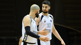 Душан Ристис и болбой поправляют сетку | 28 февраля 2021